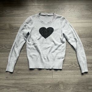 Gap Gray Cotton Long Sleeve Black Heart Lightweight Transitional Sweater Size S